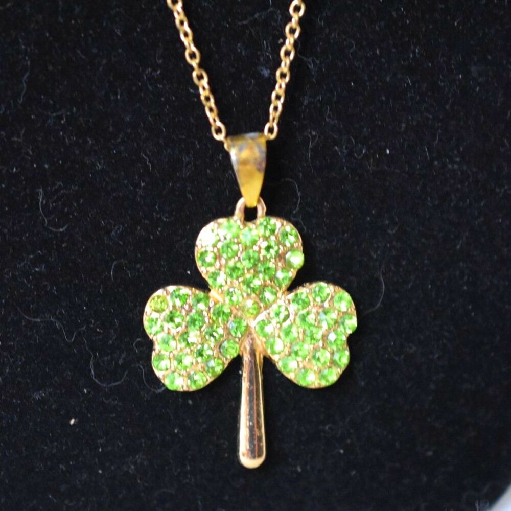 Lucky Irish Clover Green Rhinestones Gold Tone Link Chain Pendant Necklace